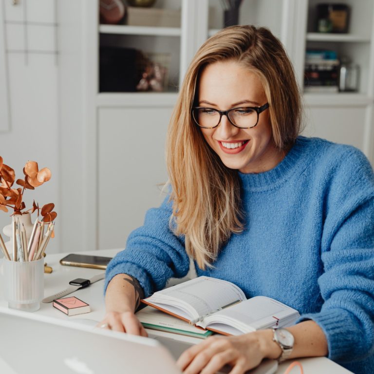 Woman smile laptop