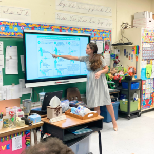 Dr. Hoyt teaches schools about epipens and anaphylaxis